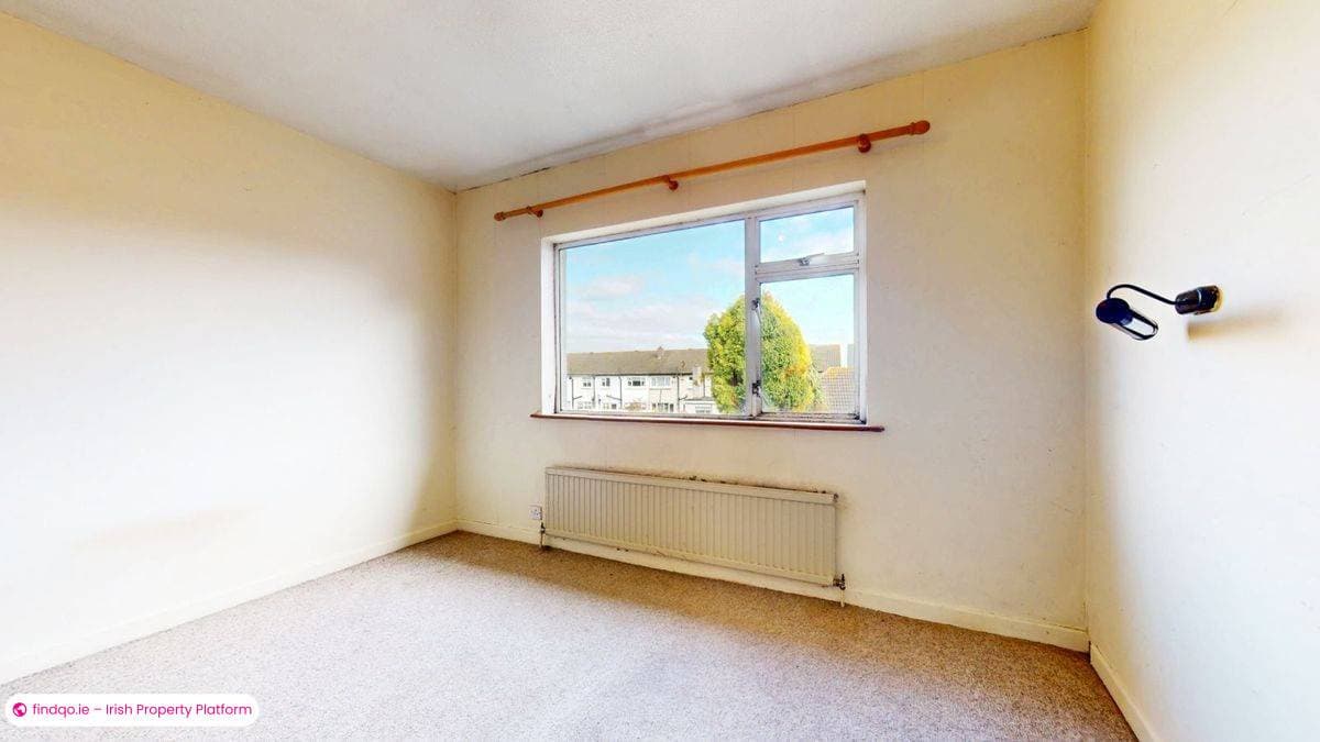 Semi-detached house for Sale in Dublin 13