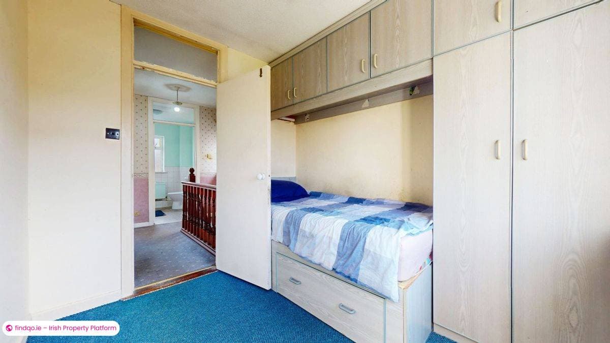 Semi-detached house for Sale in Dublin 13