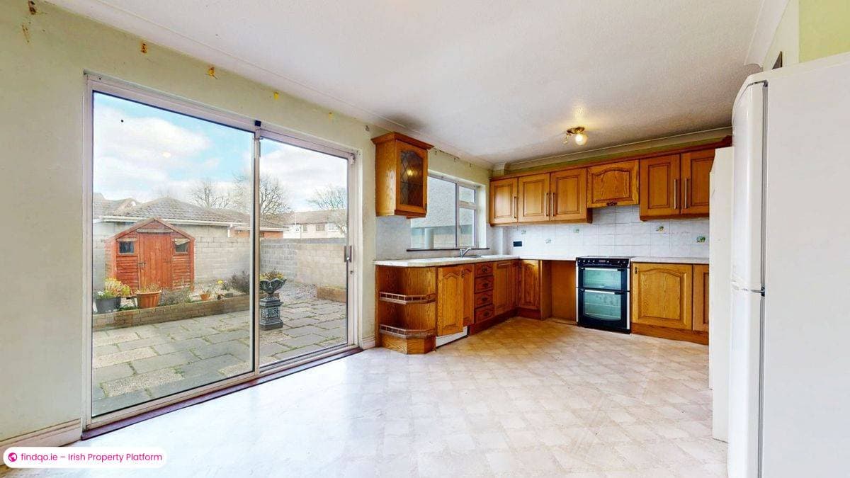 Semi-detached house for Sale in Dublin 13