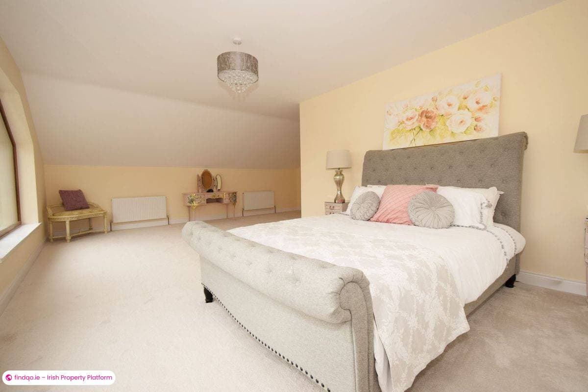 Detached house for Sale in Ballymote, Sligo