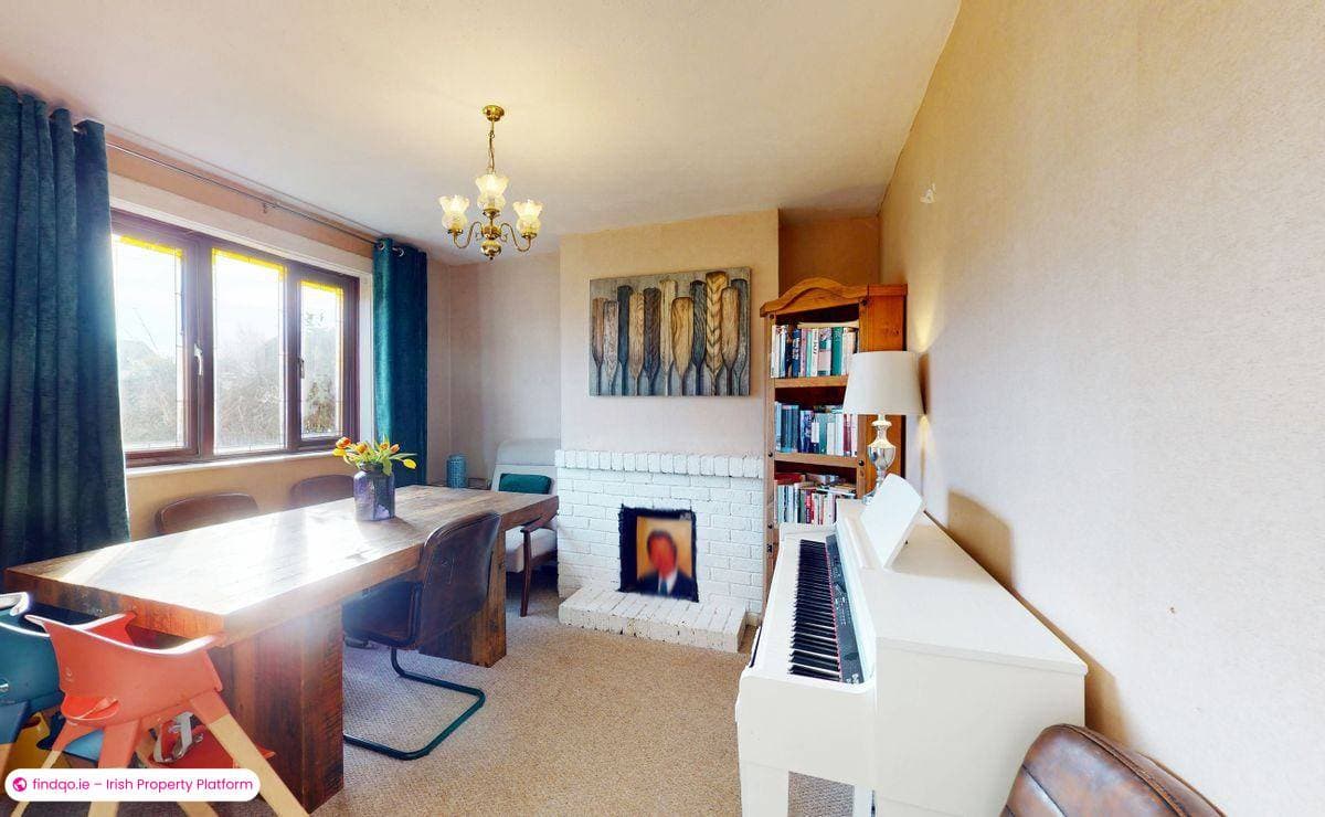 Semi-detached house for Sale in Dublin 11