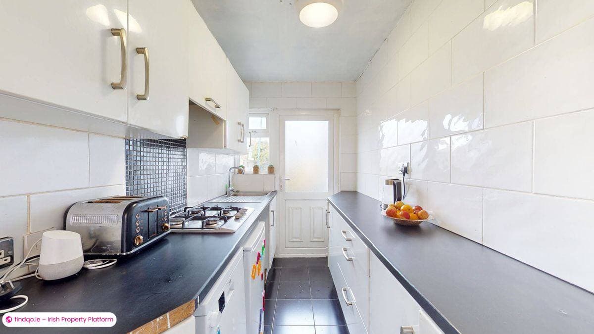 Semi-detached house for Sale in Dublin 11