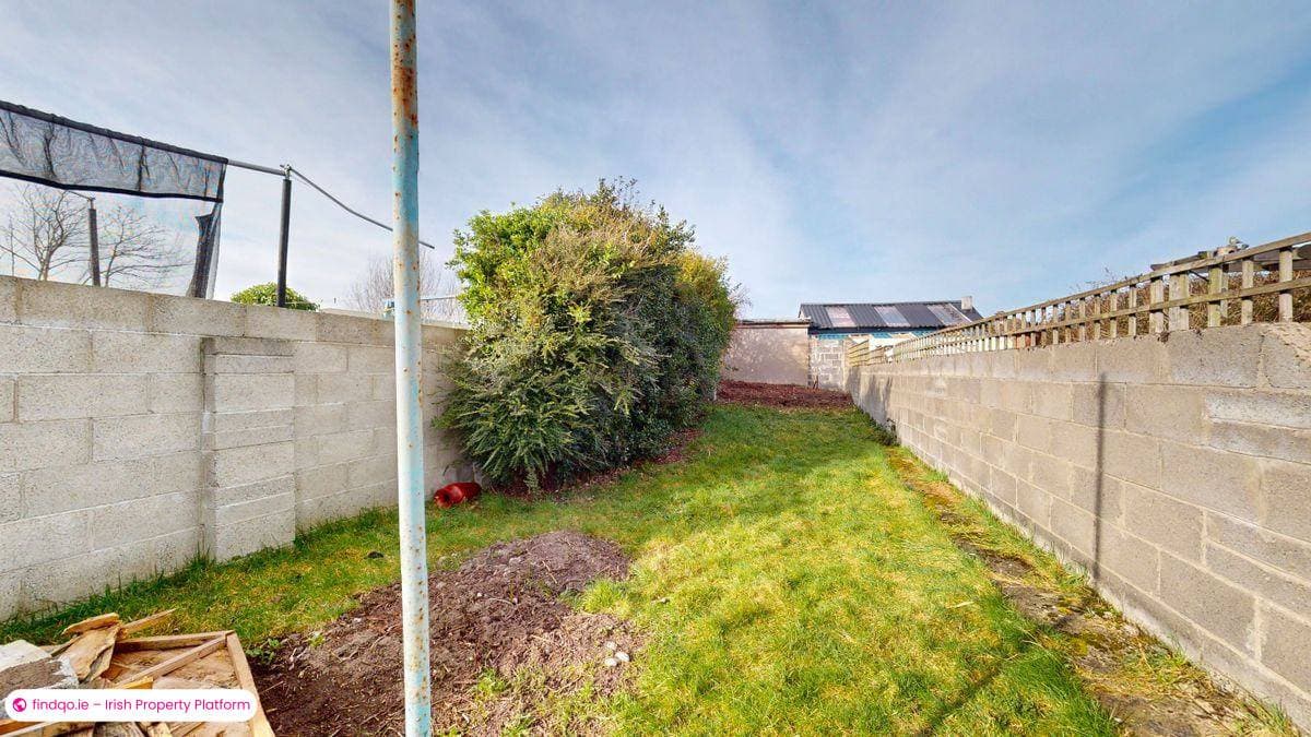 Semi-detached house for Sale in Dublin 11