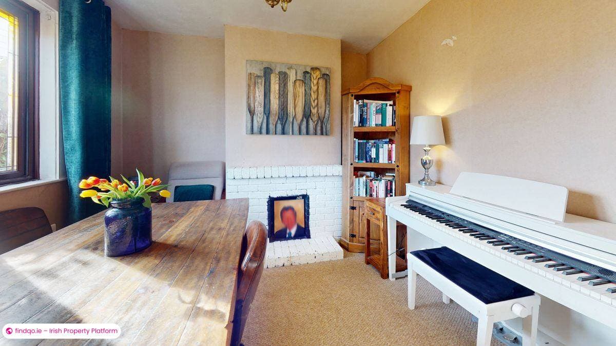 Semi-detached house for Sale in Dublin 11