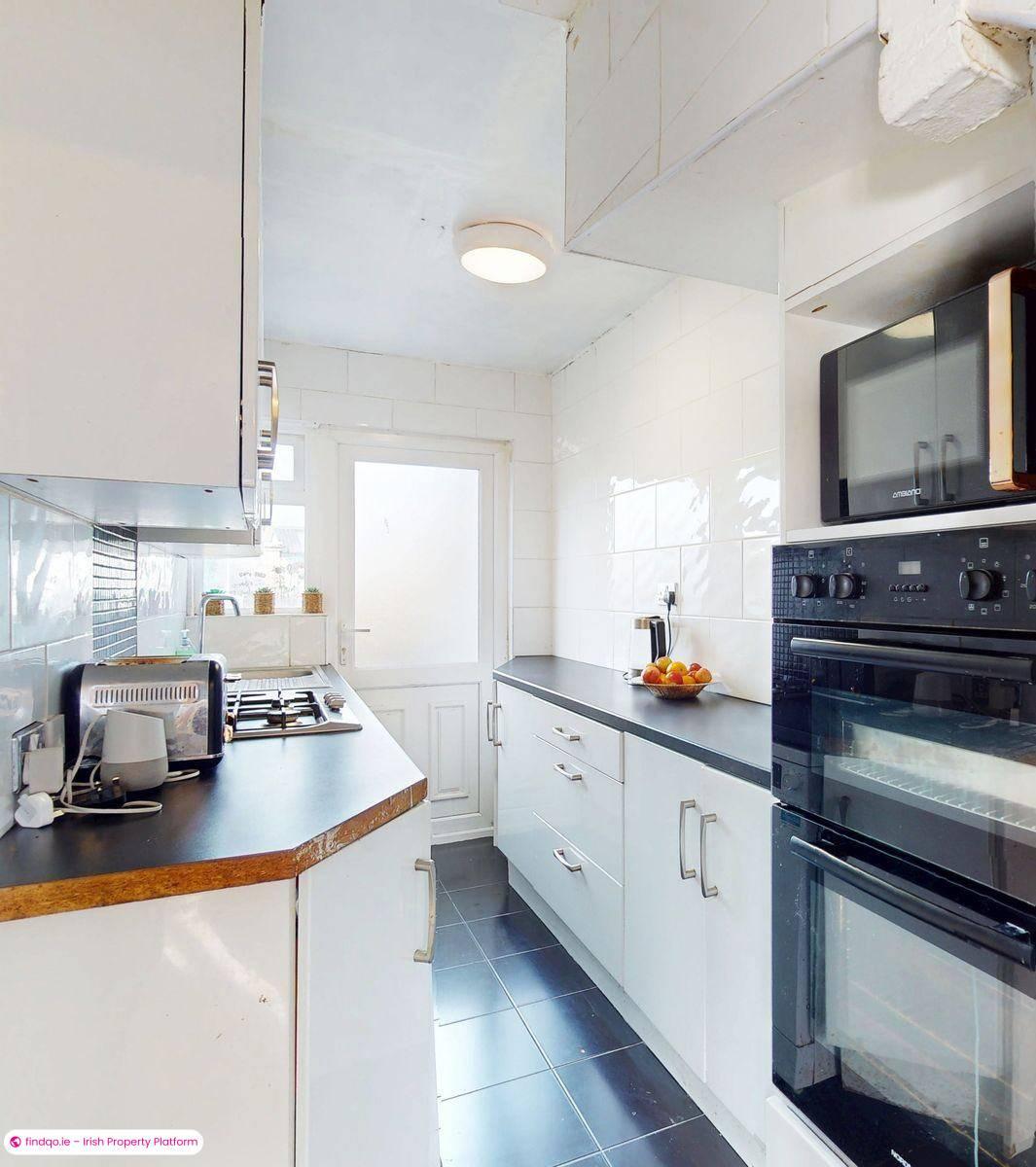 Semi-detached house for Sale in Dublin 11