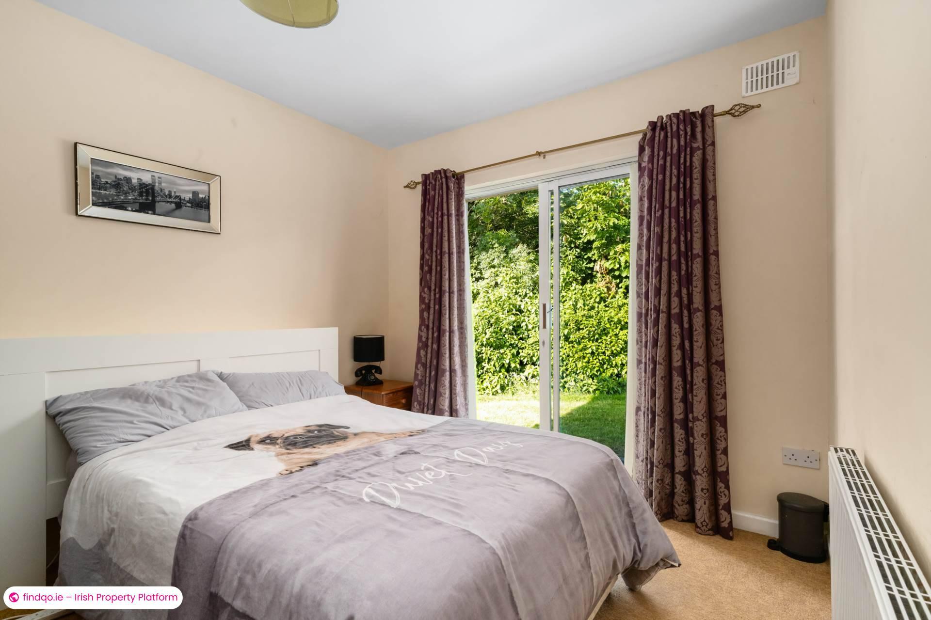 Detached house for Sale in Broadford, Clare