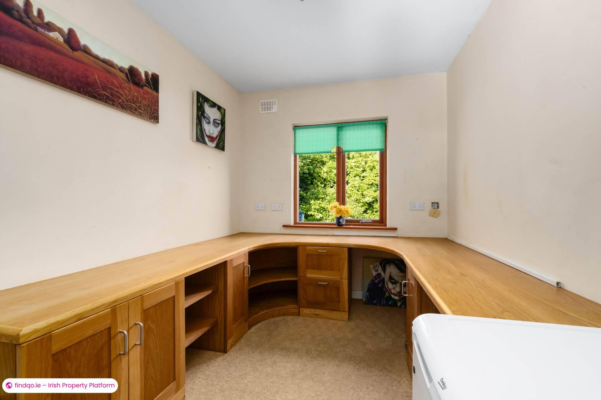 Detached house for Sale in Broadford, Clare