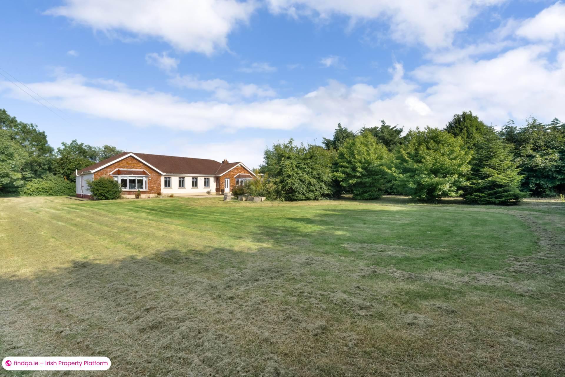 Detached house for Sale in Broadford, Clare