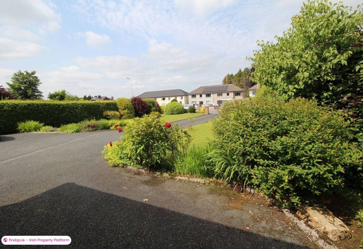 Detached house for Sale in Dublin Road, Longford, N39 K2W4