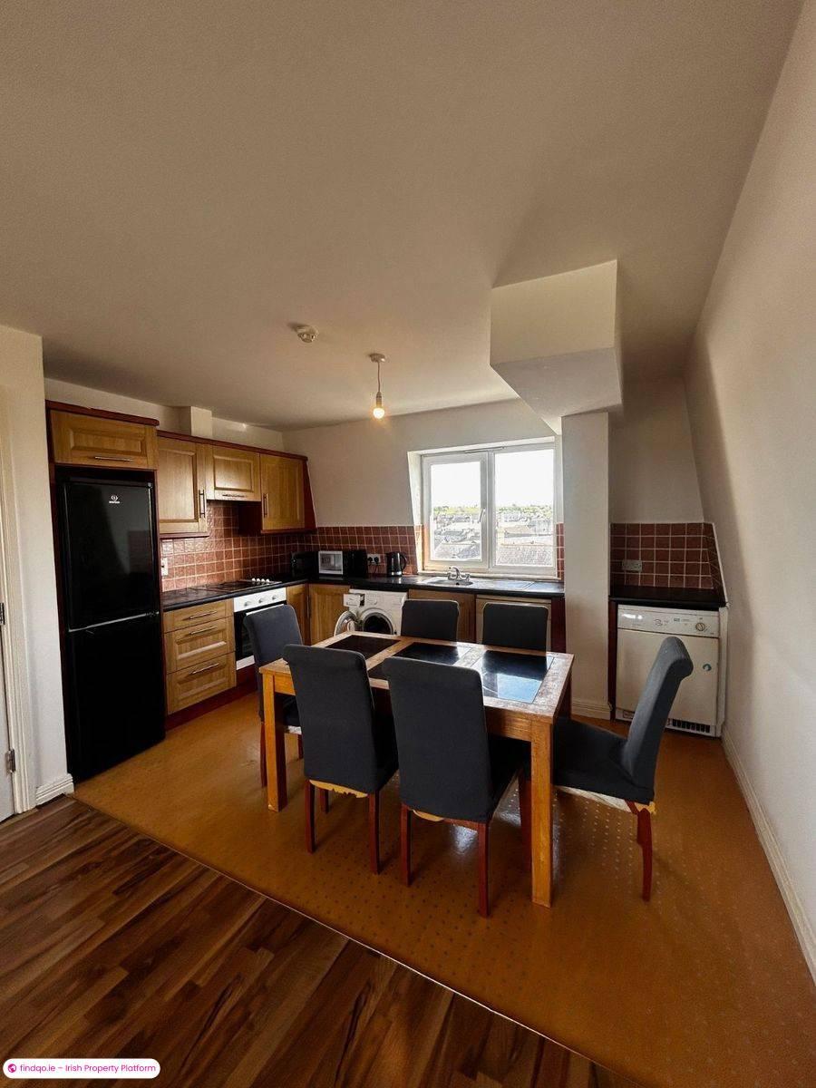 Apartment for Sale in Main Street, Longford, N39 HN90