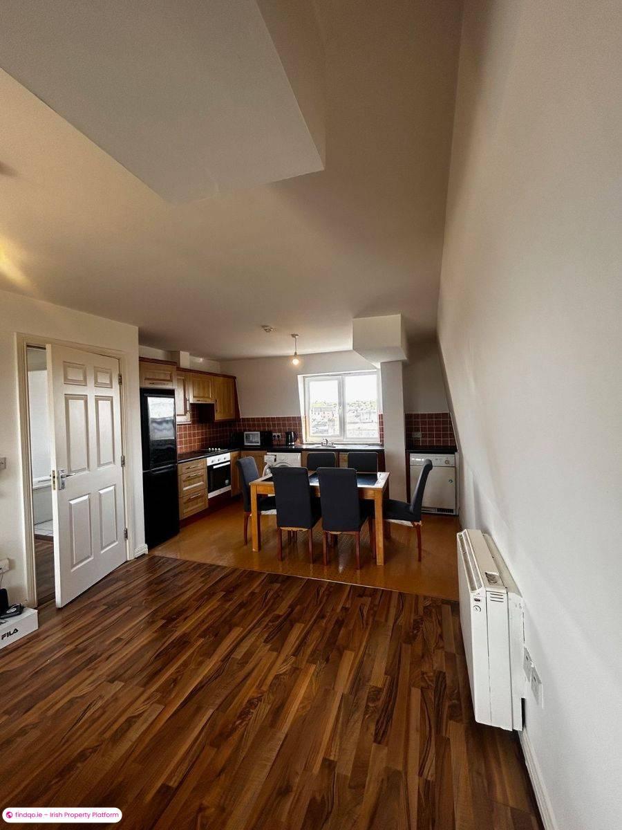 Apartment for Sale in Main Street, Longford, N39 HN90