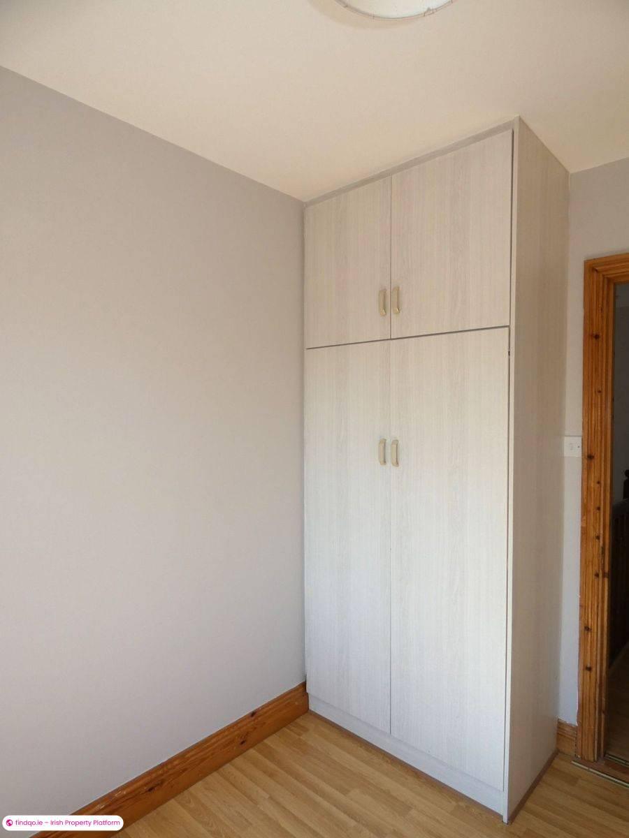 Detached house for Sale in Ennis, Clare