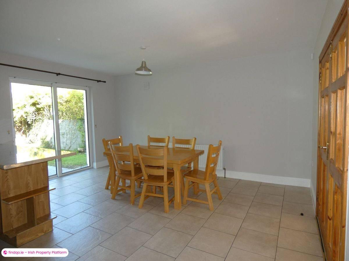 Detached house for Sale in Ennis, Clare