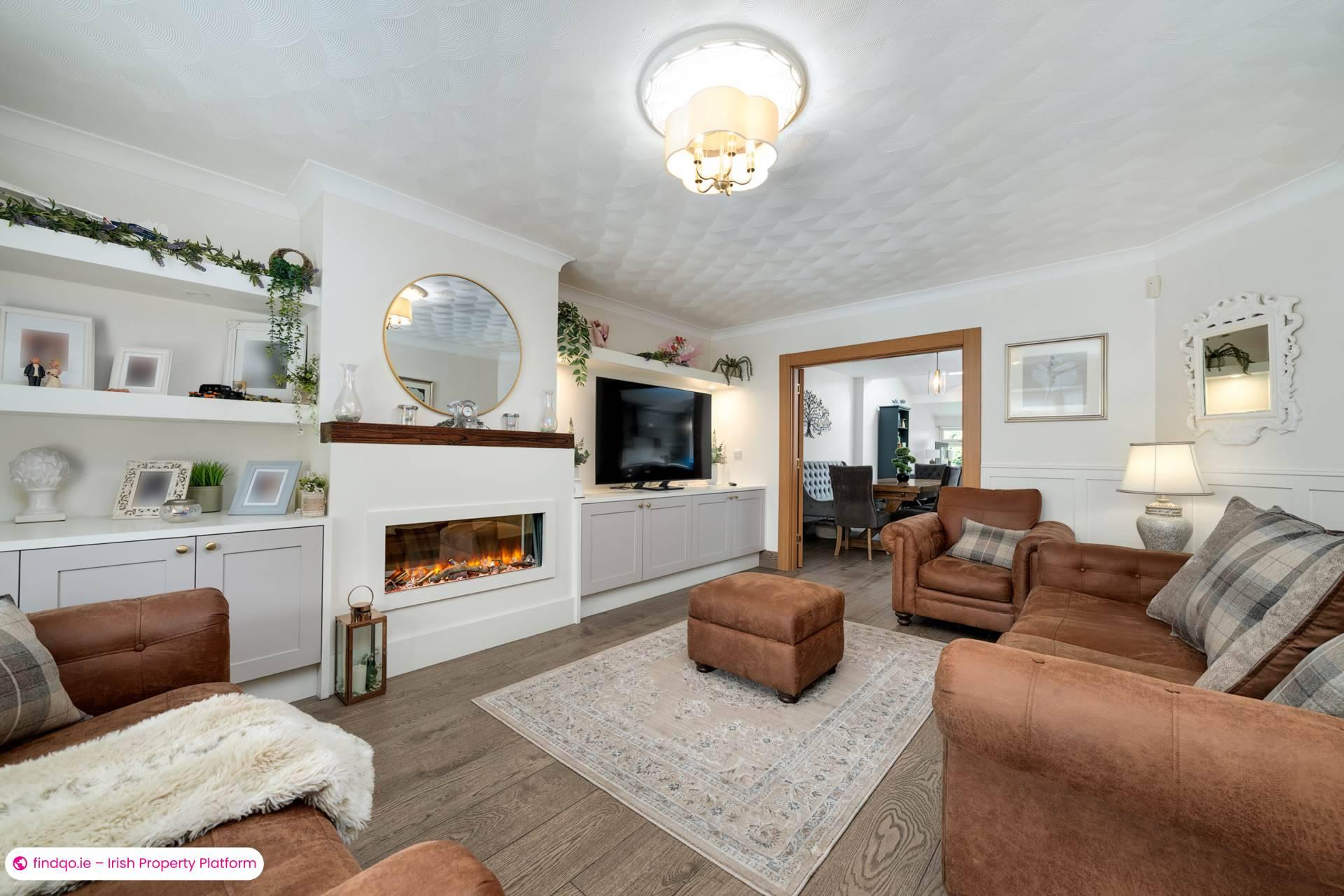 Semi-detached house for Sale in Dublin 15