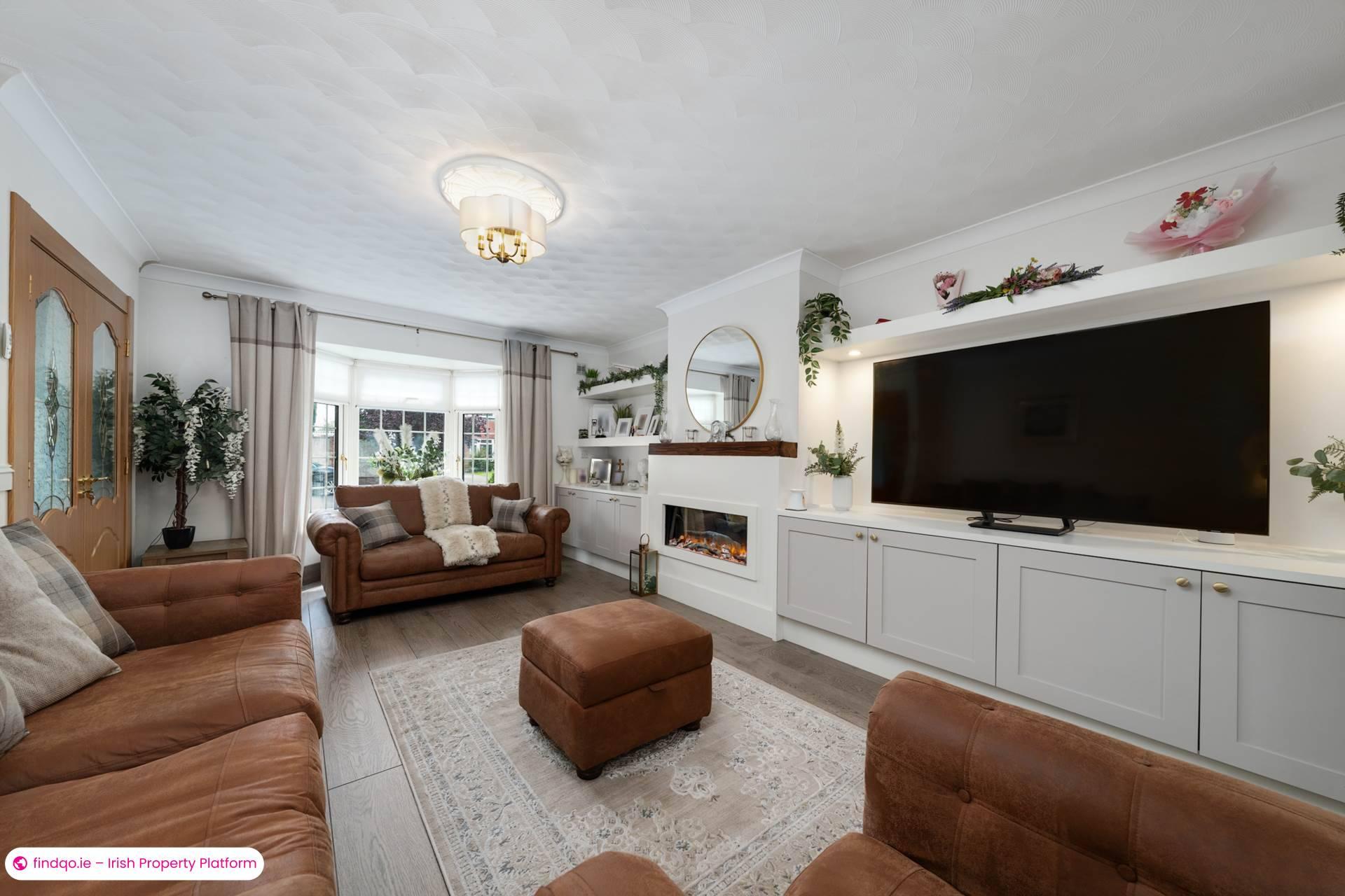 Semi-detached house for Sale in Dublin 15