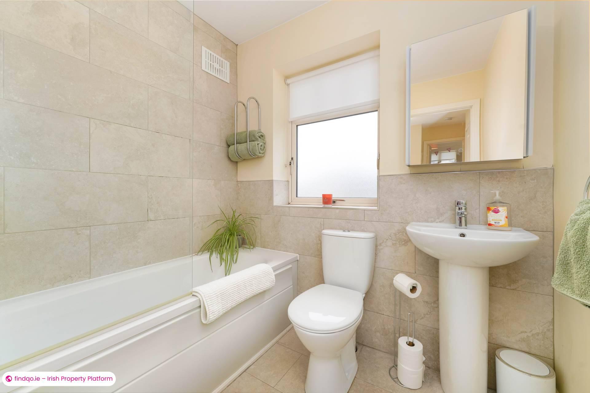 Semi-detached house for Sale in Drogheda, Louth