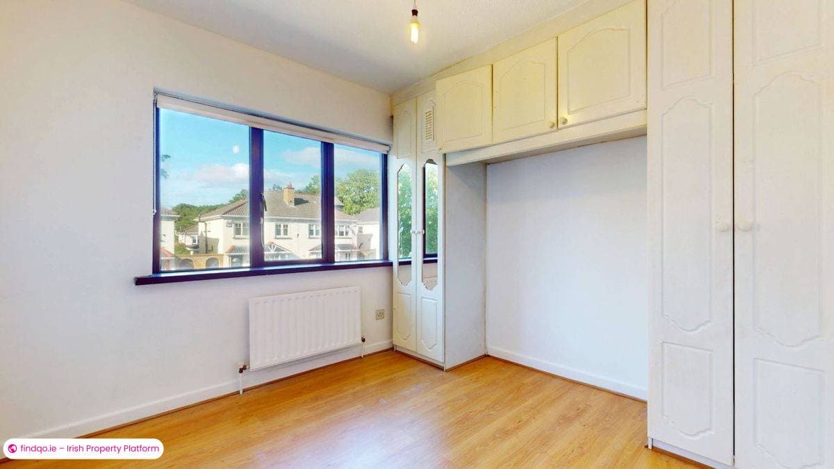 Semi-detached house for Sale in Dublin 17