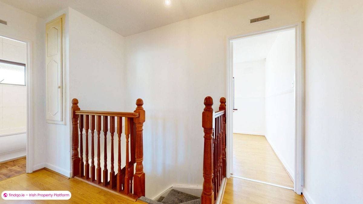 Semi-detached house for Sale in Dublin 17