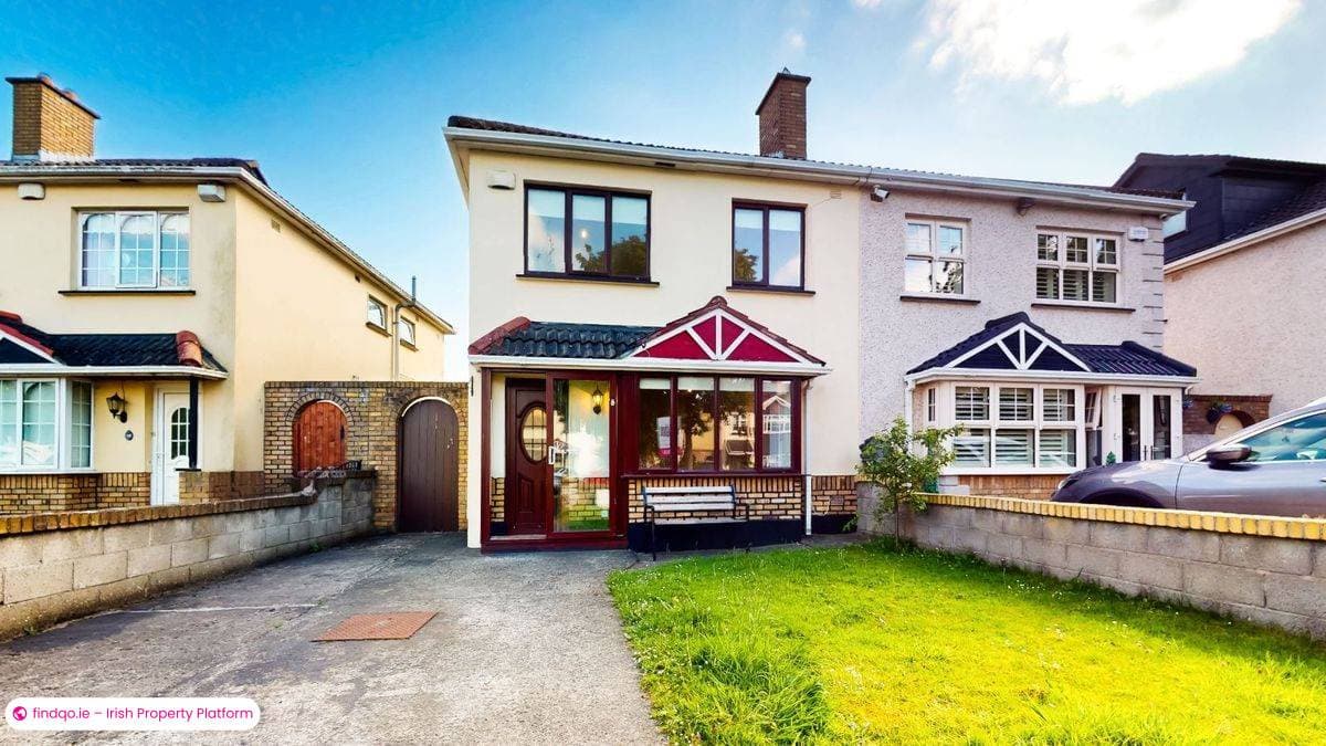 Semi-detached house for Sale in Dublin 17