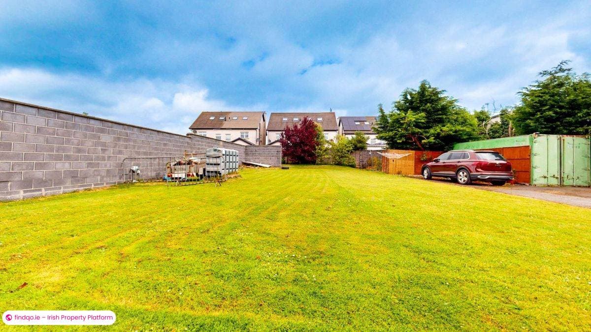 Bungalow for Sale in Rush, Dublin (County)