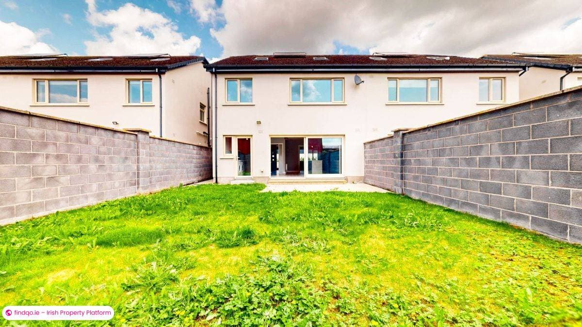 Semi-detached house for Sale in Rush, Dublin (County)