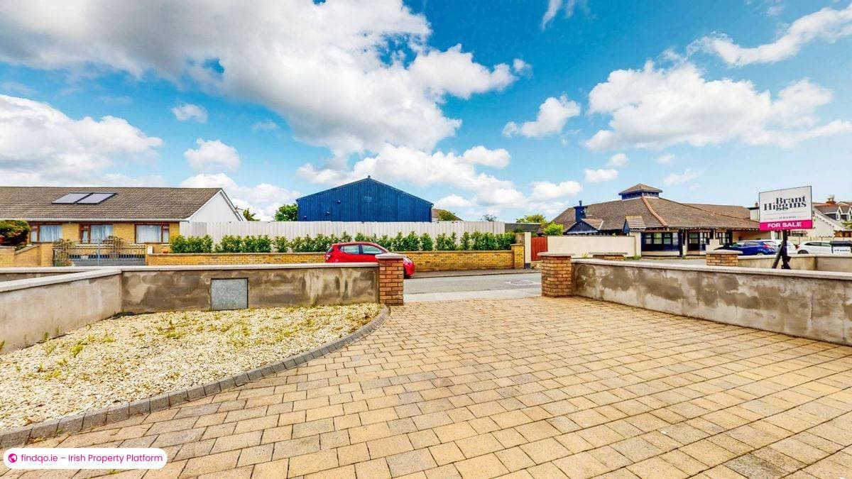 Semi-detached house for Sale in Rush, Dublin (County)