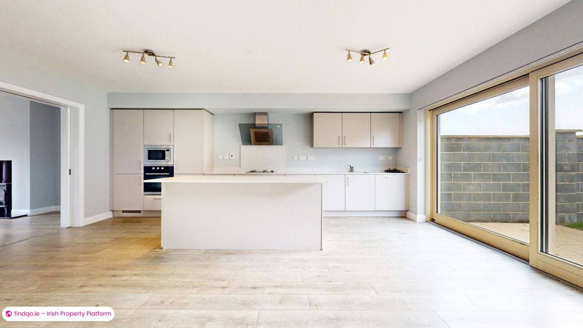 Semi-detached house for Sale in Rush, Dublin (County)