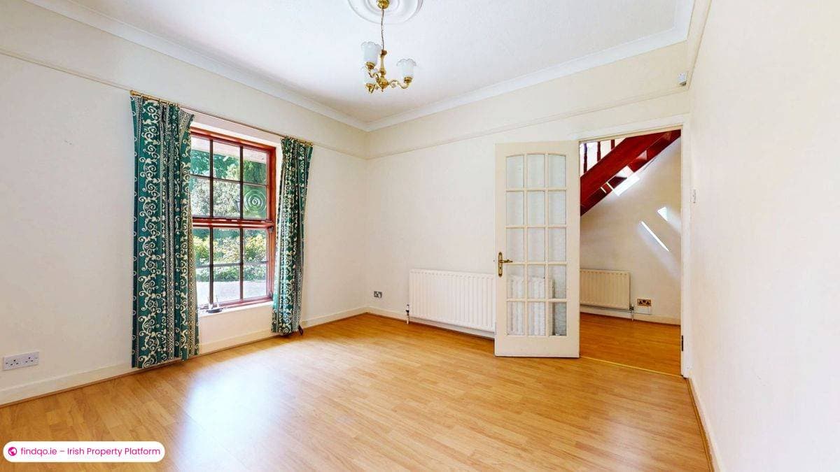 Bungalow for Sale in Malahide, Dublin (County)