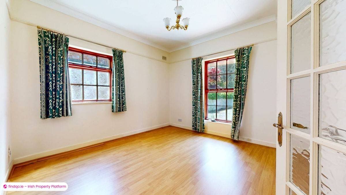 Bungalow for Sale in Malahide, Dublin (County)