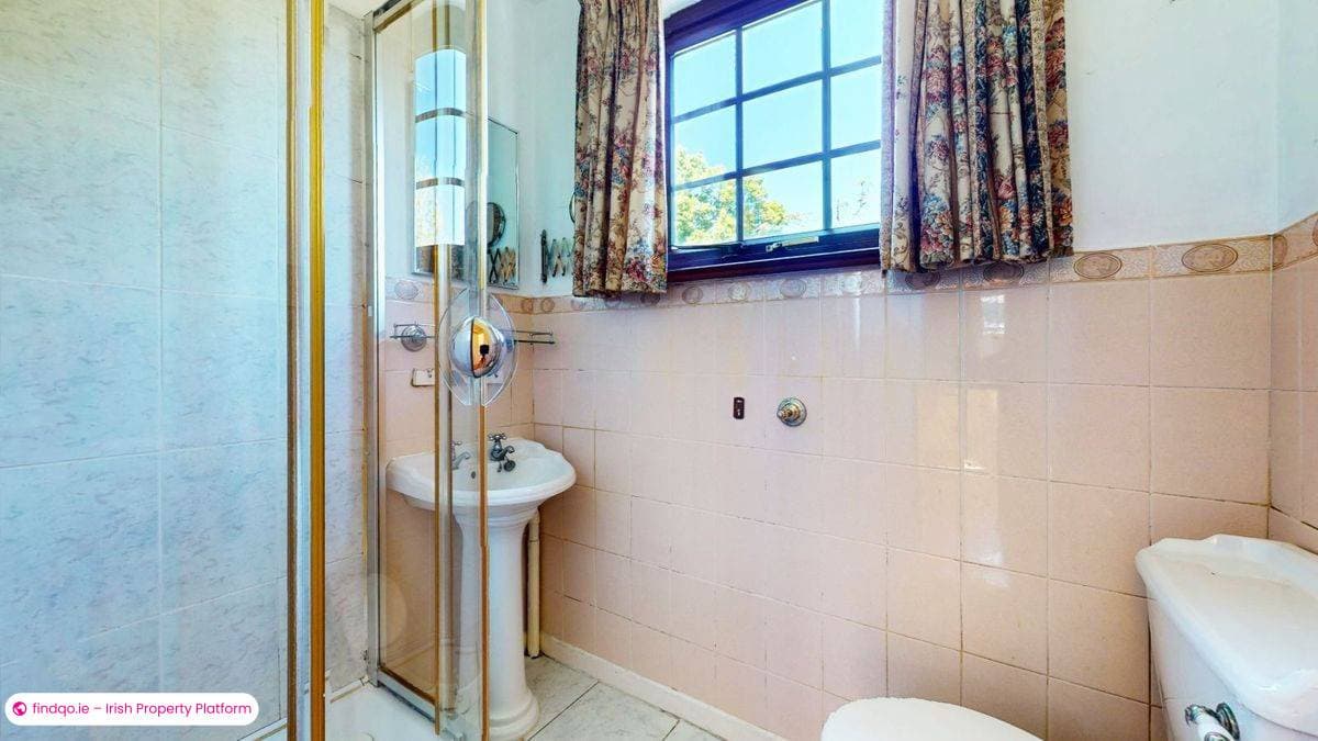 Bungalow for Sale in Malahide, Dublin (County)