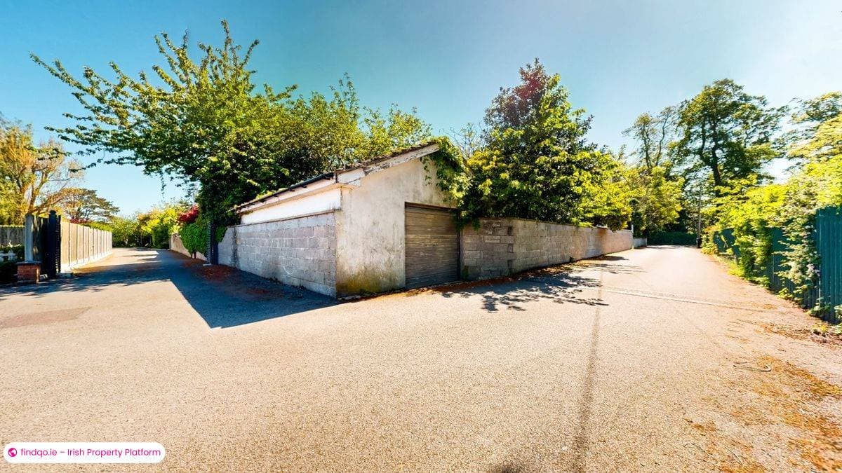 Bungalow for Sale in Malahide, Dublin (County)
