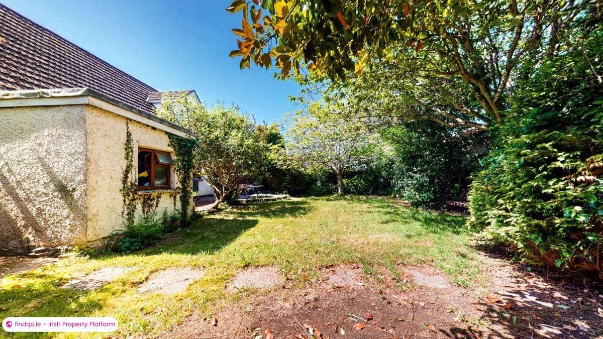 Bungalow for Sale in Malahide, Dublin (County)