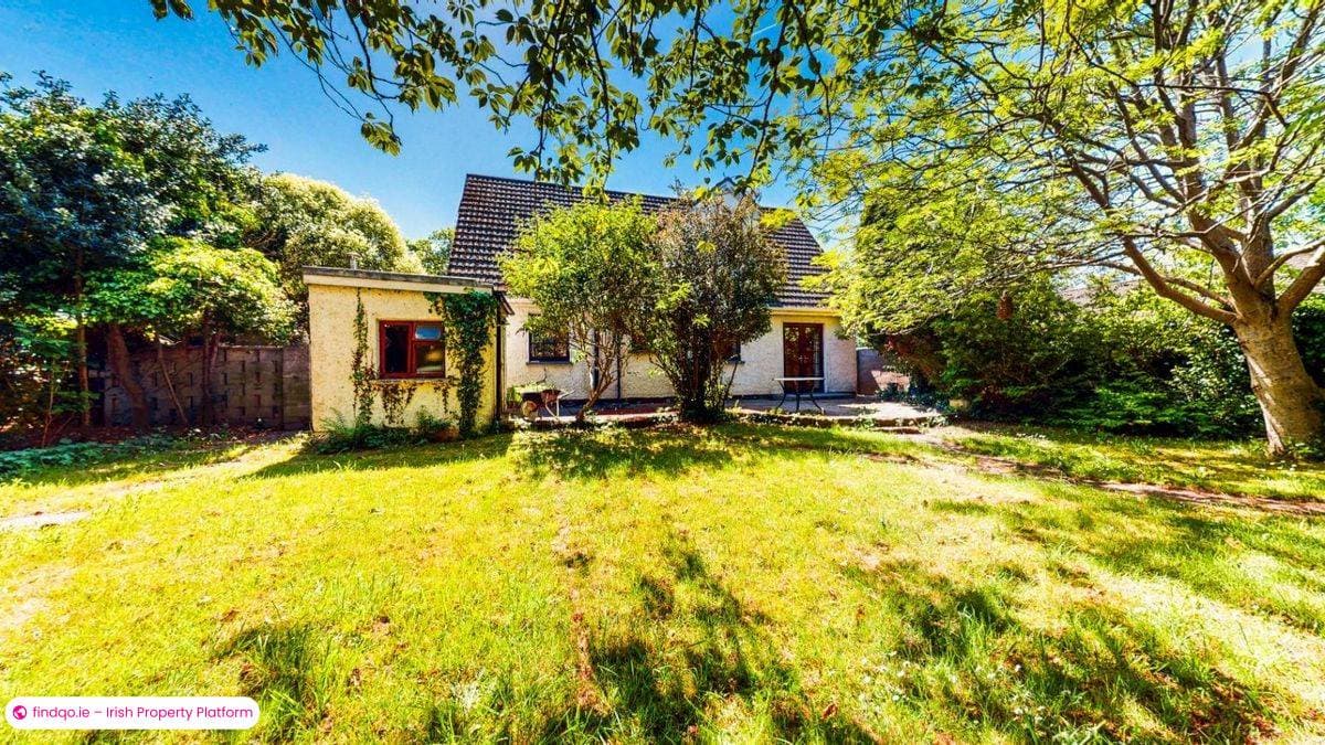 Bungalow for Sale in Malahide, Dublin (County)