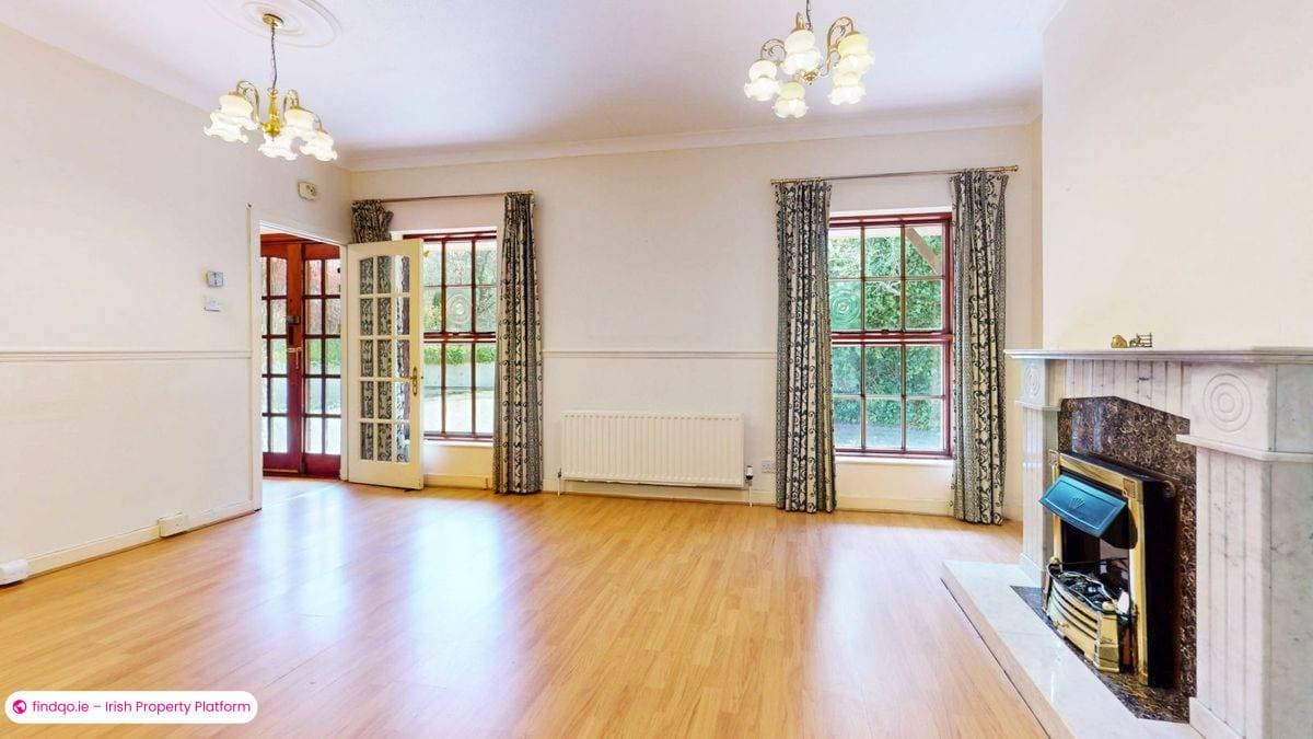 Bungalow for Sale in Malahide, Dublin (County)