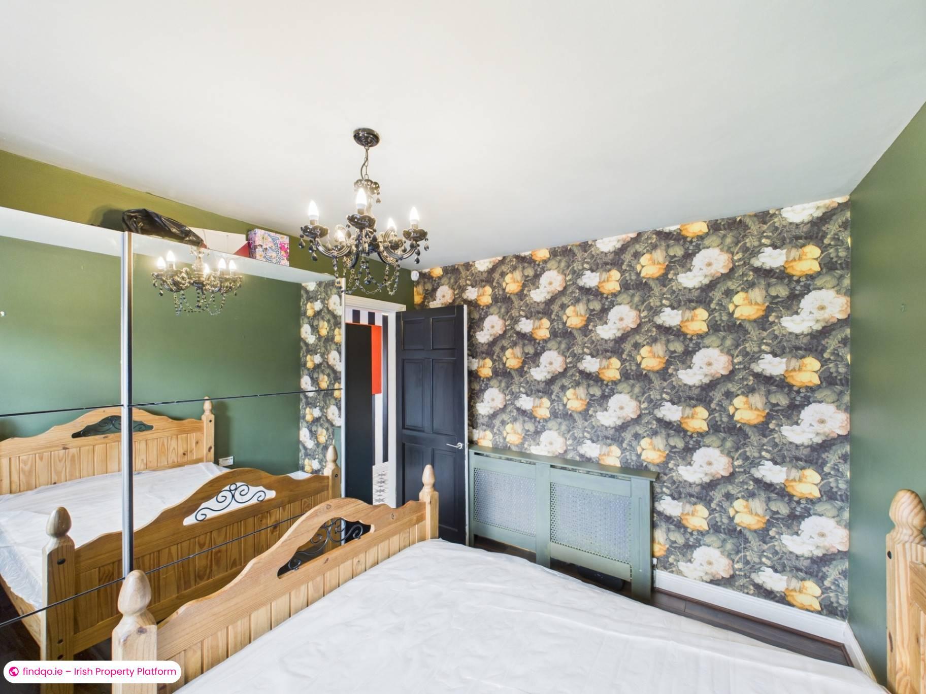 Semi-detached house for Sale in Tinryland, Carlow