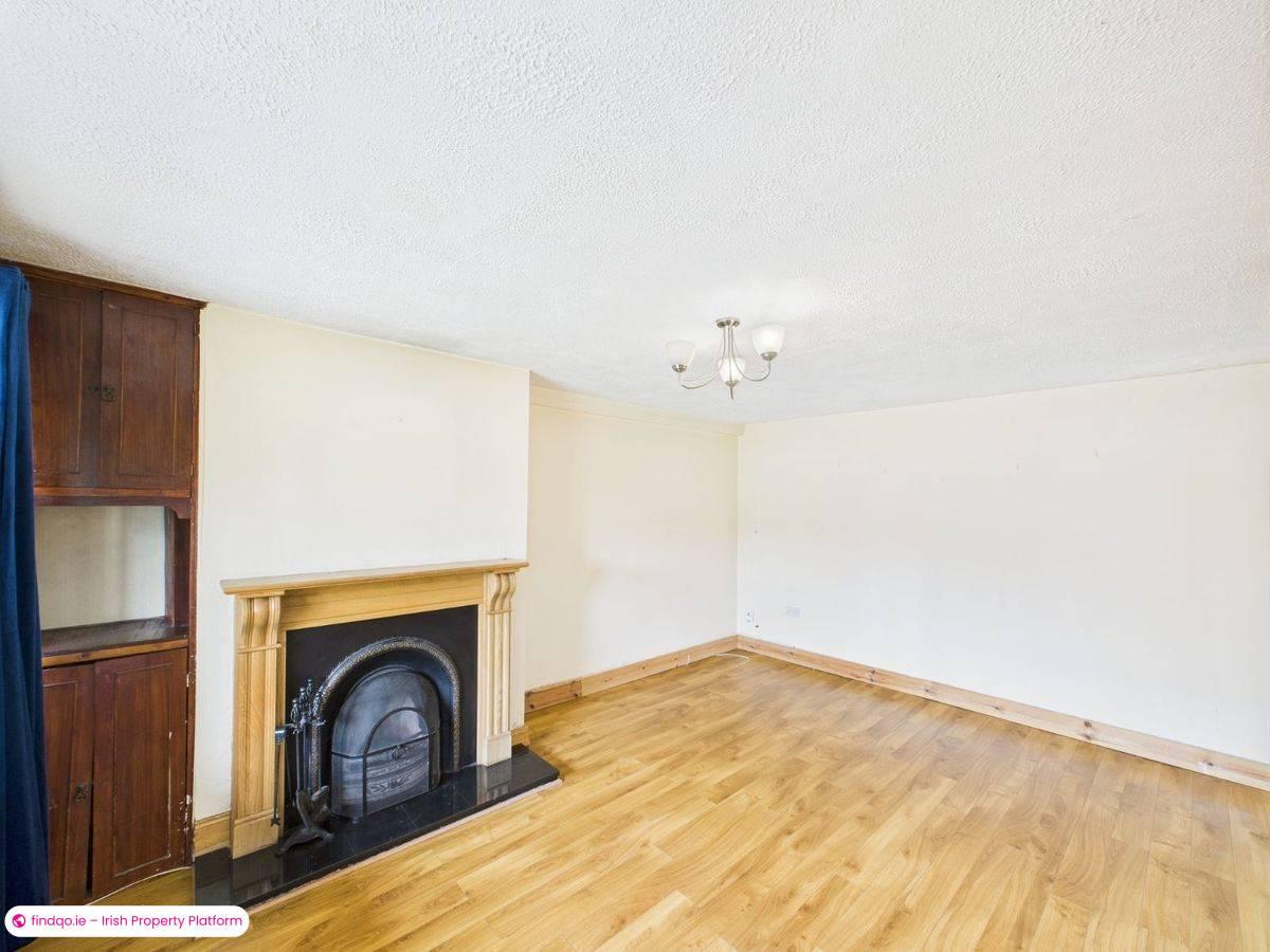 End of terrace house for Sale in Graiguecullen, Carlow, R93 X221