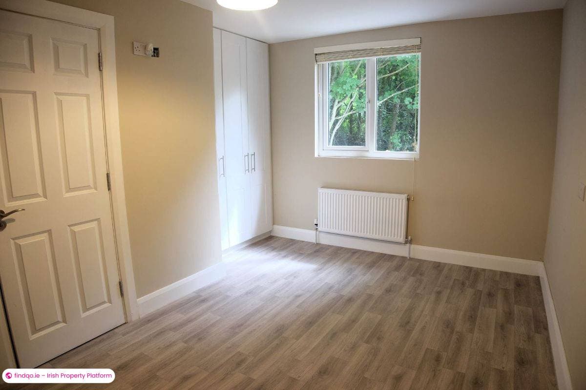 Semi-detached house for Sale in Loughrea, Galway