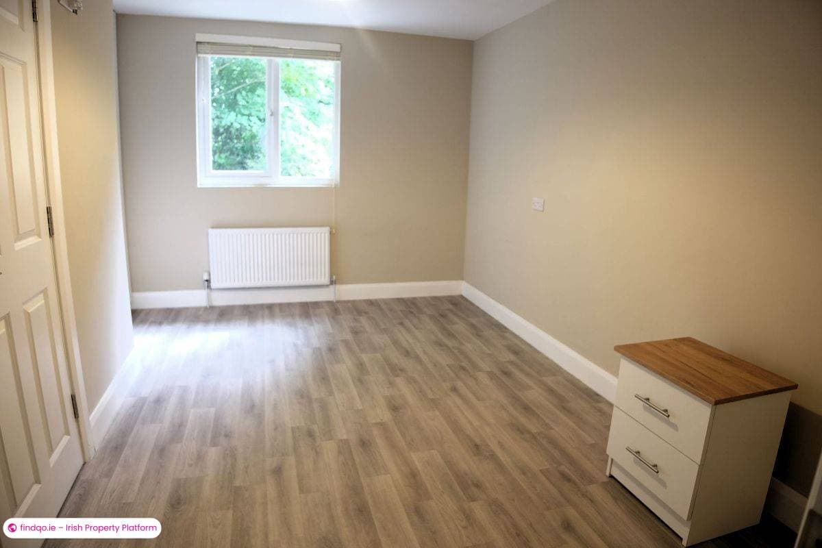 Semi-detached house for Sale in Loughrea, Galway