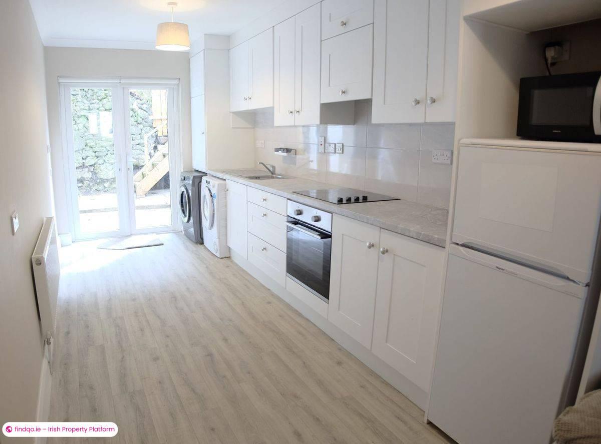 Semi-detached house for Sale in Loughrea, Galway