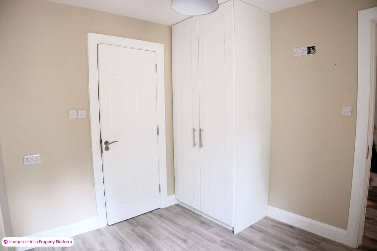 Semi-detached house for Sale in Loughrea, Galway