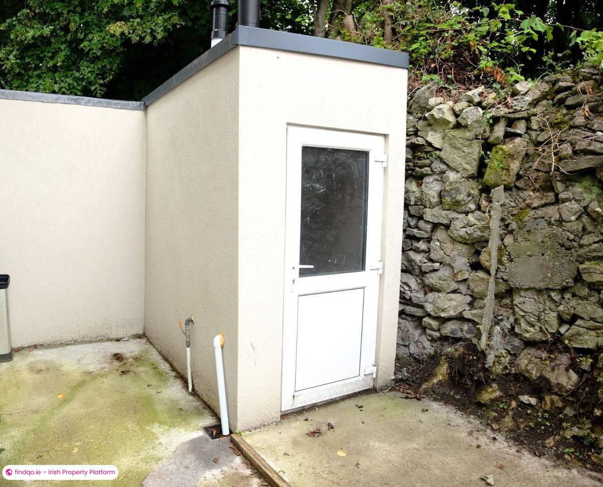 Semi-detached house for Sale in Loughrea, Galway