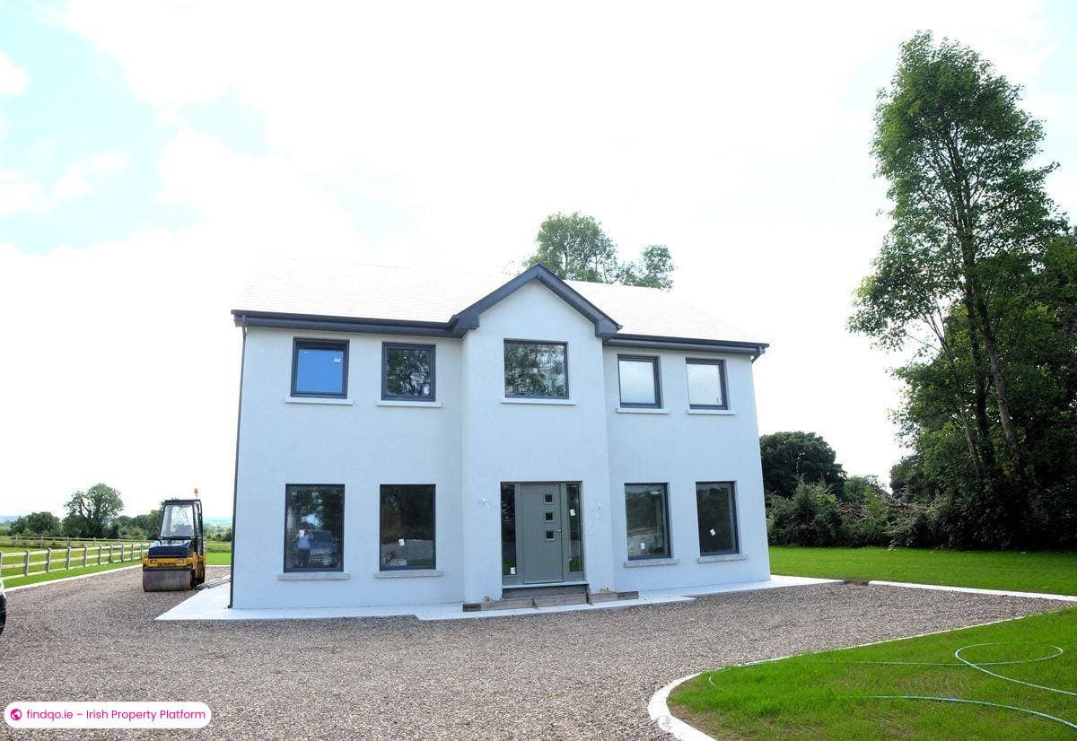 Detached house for Sale in Loughrea, Galway