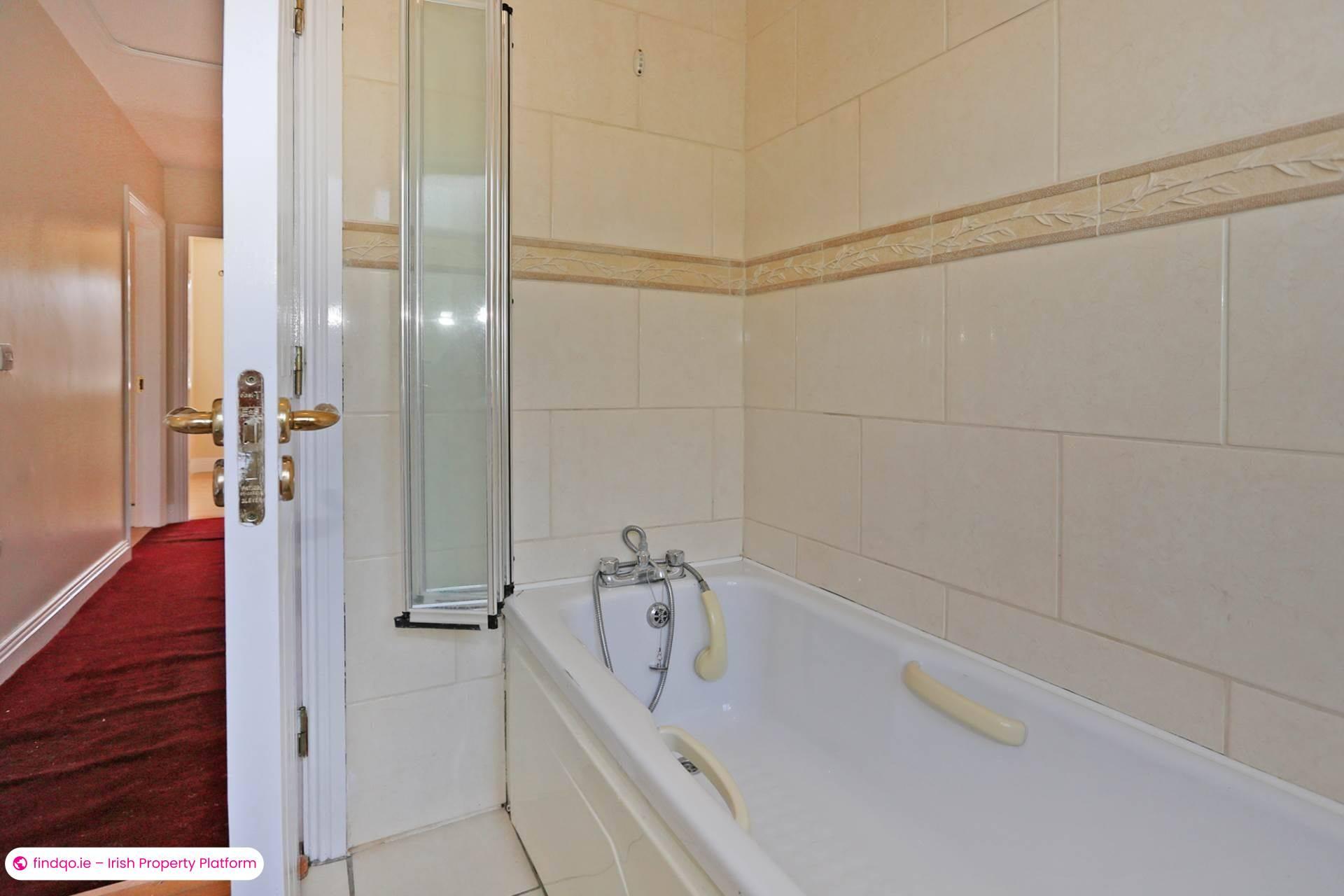 Terraced house for Sale in Castleconnell, Limerick