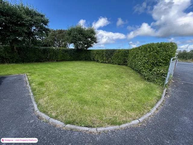 Detached house for Sale in Ennis, Clare