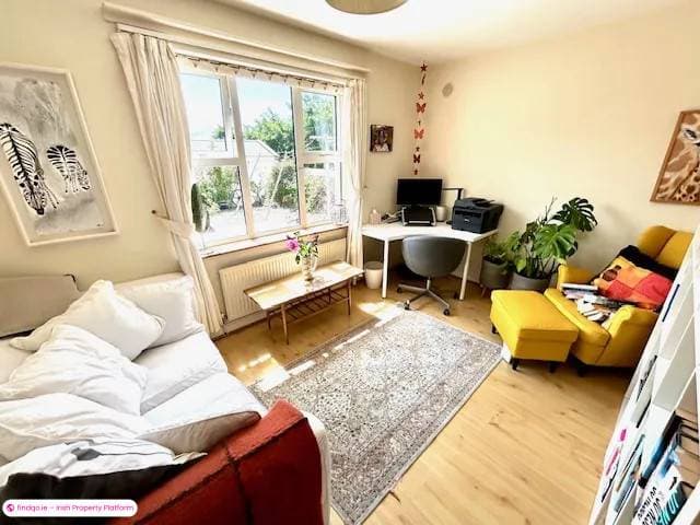 Detached house for Sale in Ennis, Clare