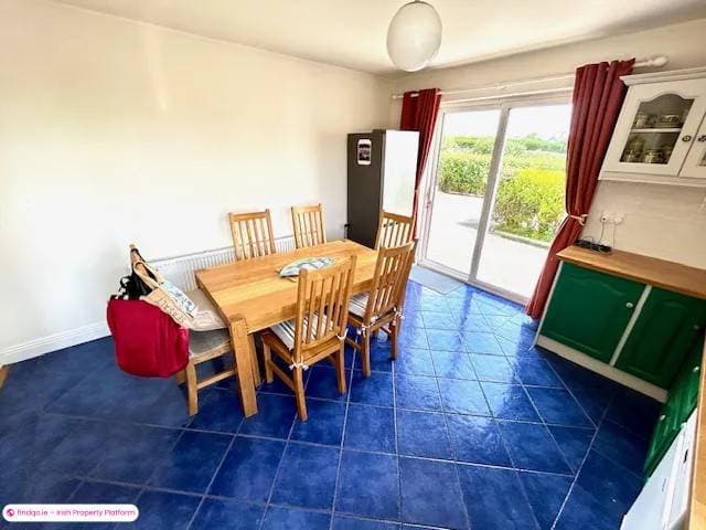 Detached house for Sale in Ennis, Clare