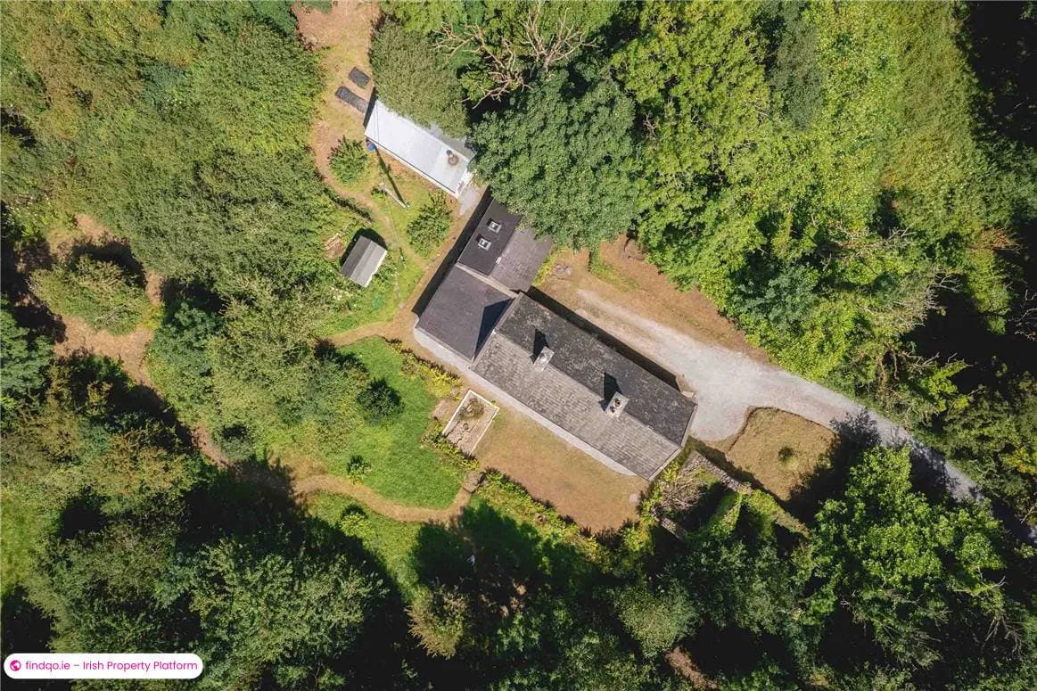 Detached house for Sale in Ennis, Clare