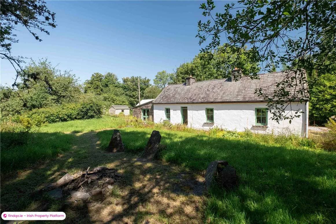 Detached house for Sale in Ennis, Clare