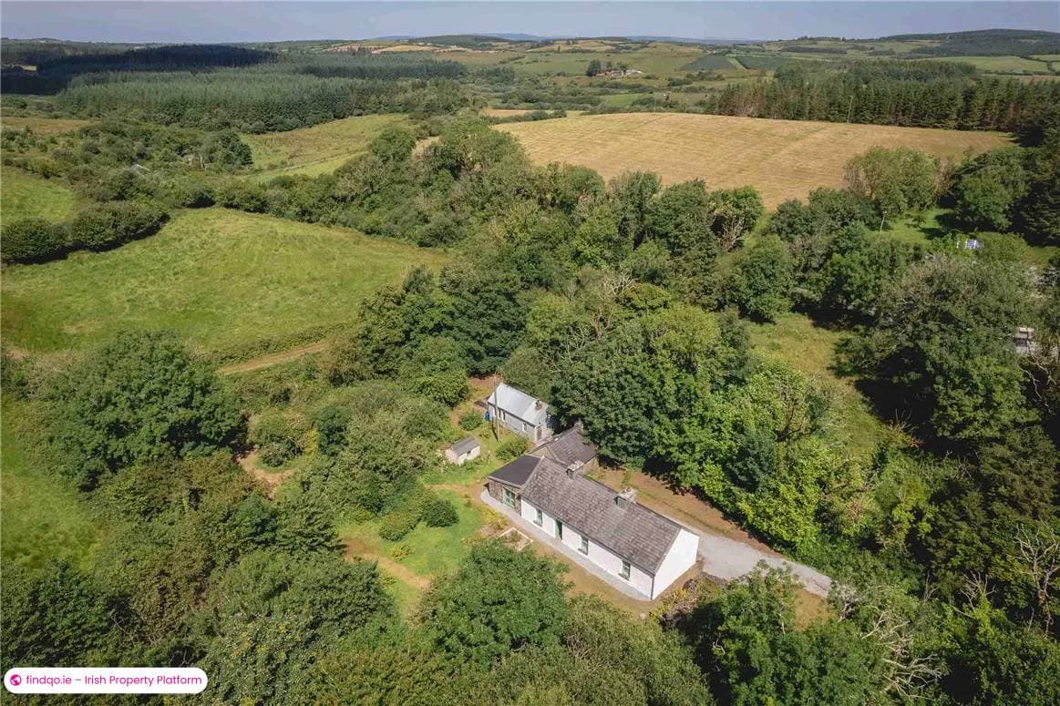 Detached house for Sale in Ennis, Clare