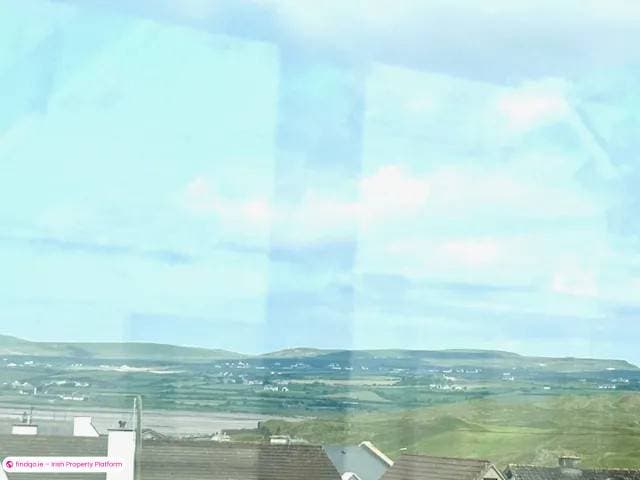 Detached house for Sale in Ennis, Clare